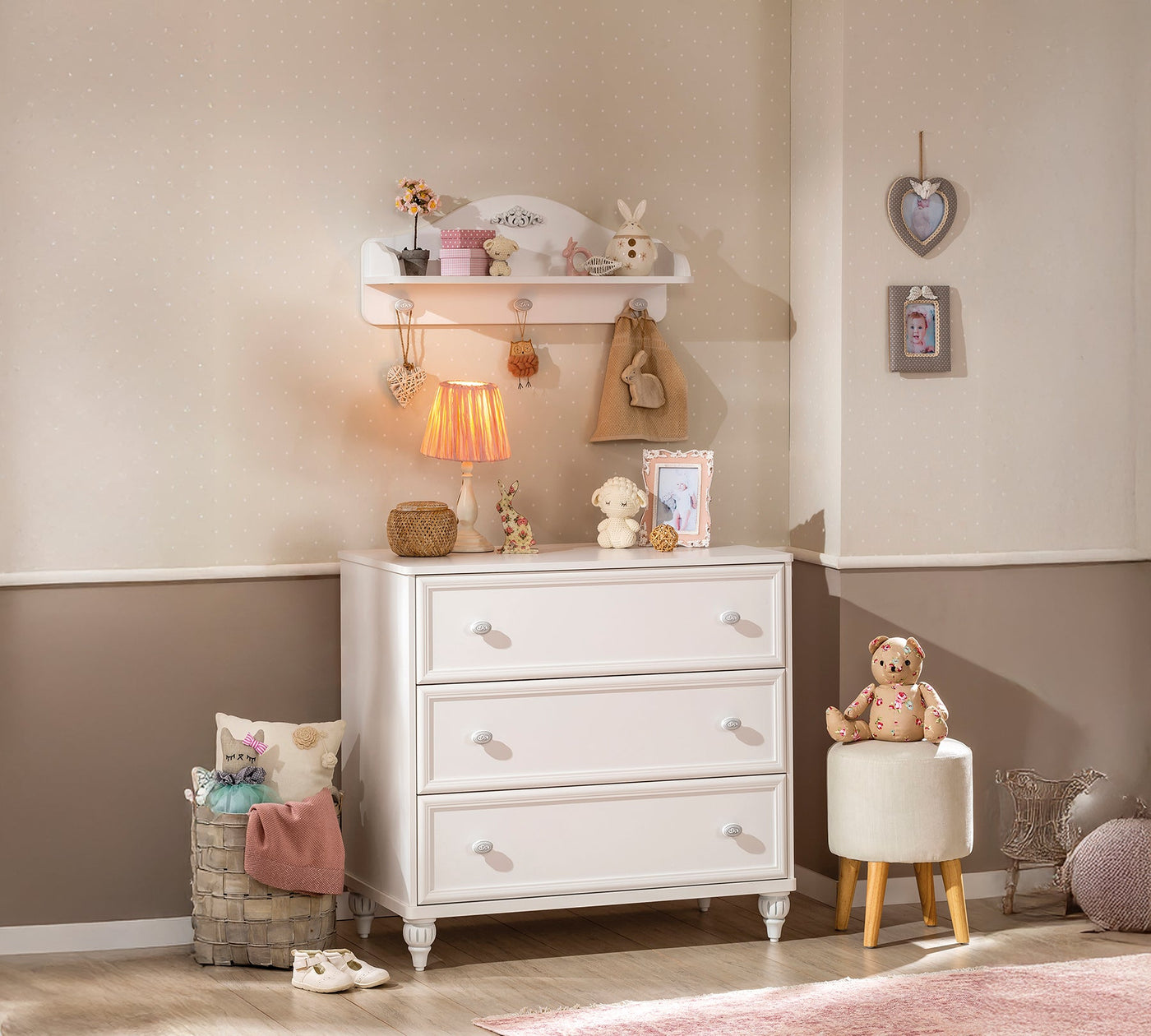 Romantica Dresser