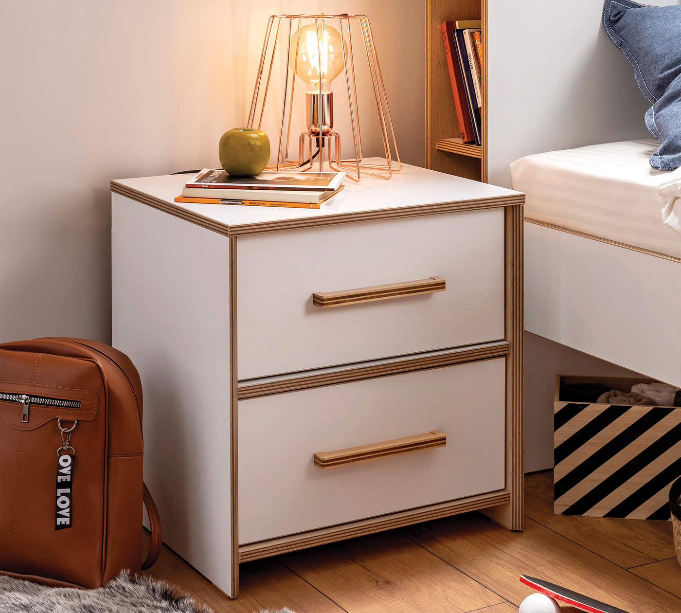 Modera Nightstand