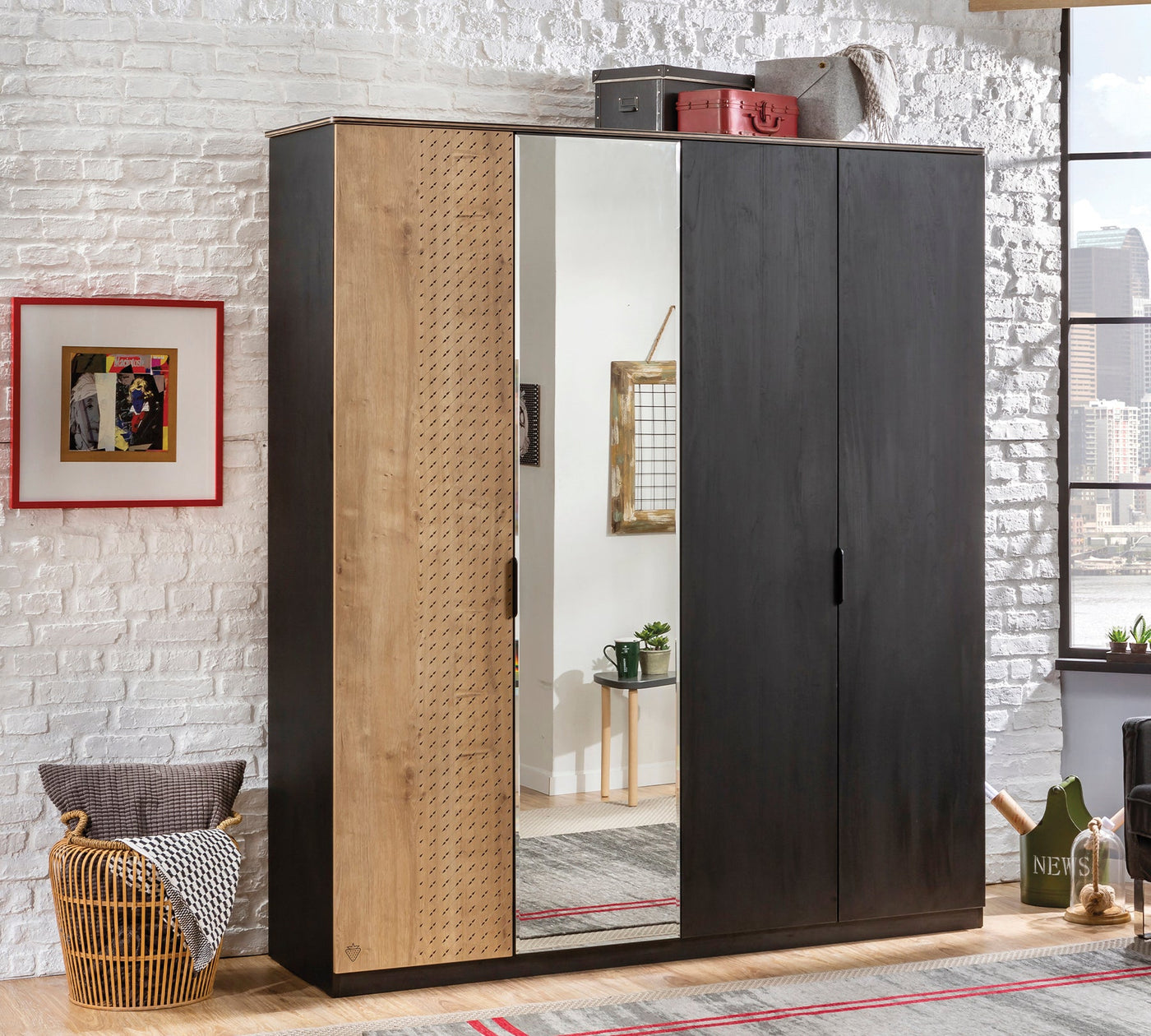 Black 4 Türen Kleiderschrank