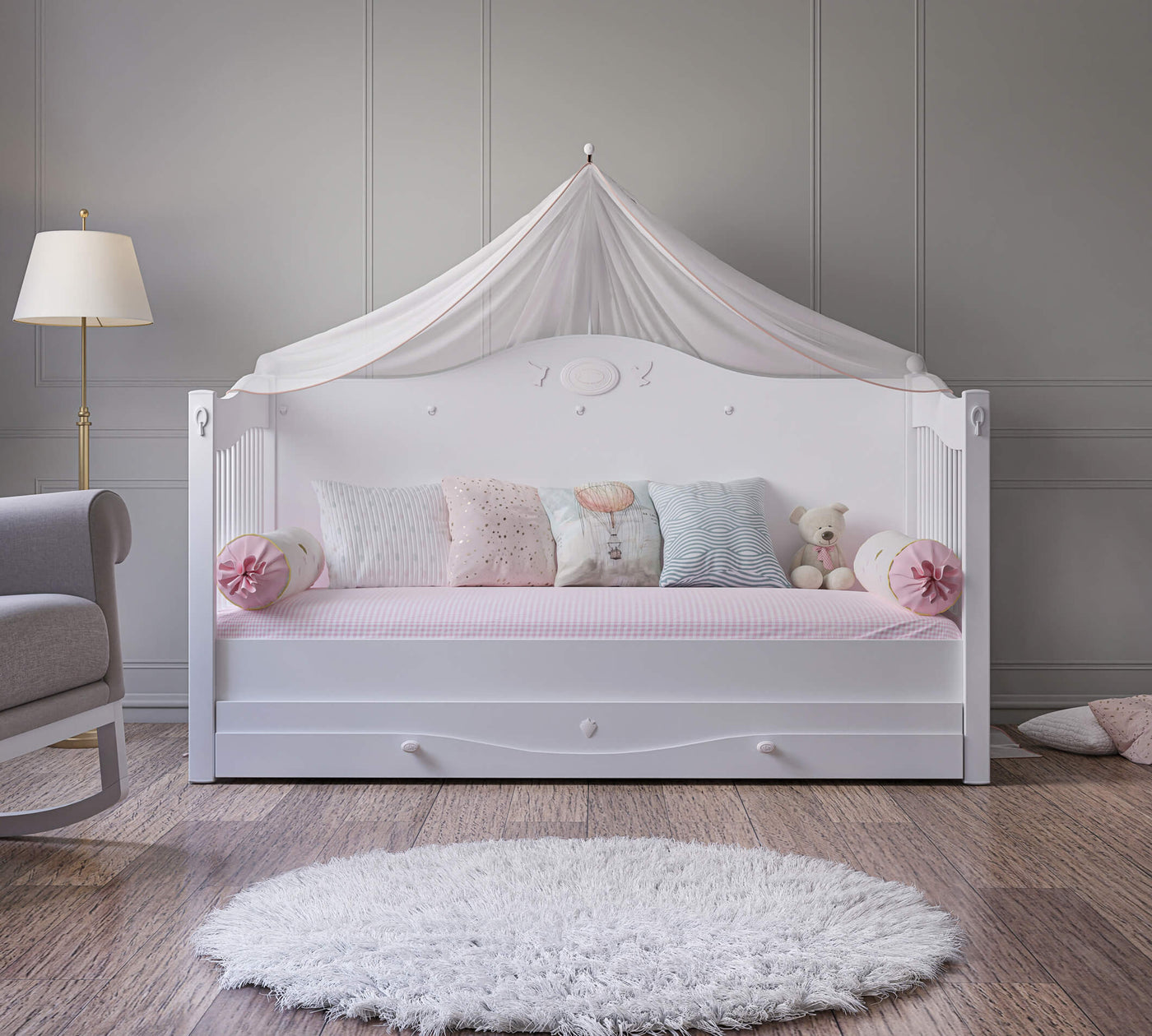 Rustic White Convertible Baby Bed (80x180 cm)