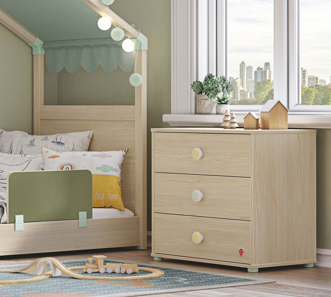 Montes Natural Small Dresser