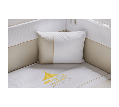 Merry Bedding Set (60x120 cm)